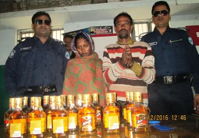 দেবিদ্বারে মাদক ব্যবসায়ীর হামলায় ২ পুলিশ আহত