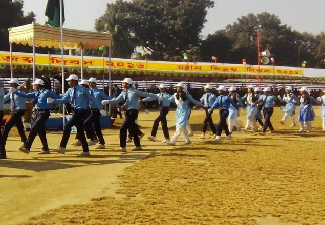 ঠাকুরগাঁওয়ে নানা আয়োজনে পালিত হল মহান বিজয় দিবস