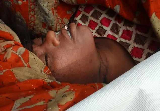 যশোরের শার্শায় স্ত্রীকে পিটিয়ে হত্যা, স্বামী আটক