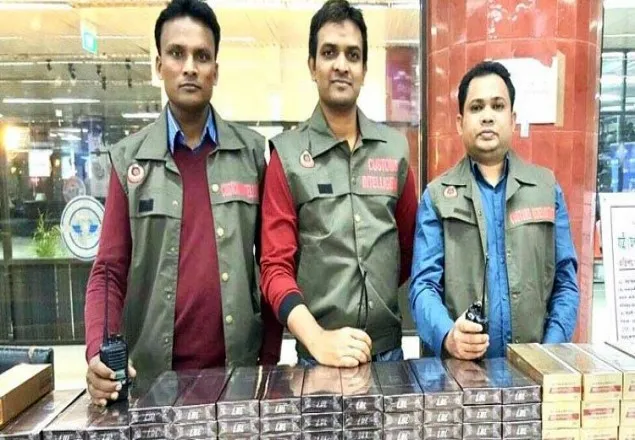 শাহজালালে বিপুল পরিমাণ বিদেশি সিগারেট জব্দ