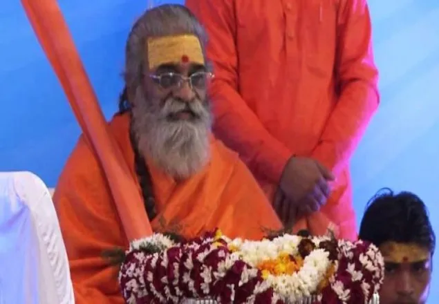 হিন্দু দম্পতিদের '১০টি করে সন্তান নিতে' বললেন সন্ন্যাসী