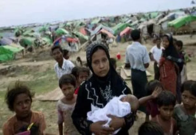 রোহিঙ্গাদের সাহায্যের জন্য এবার মালয়েশিয়ার ফ্লোটিলা