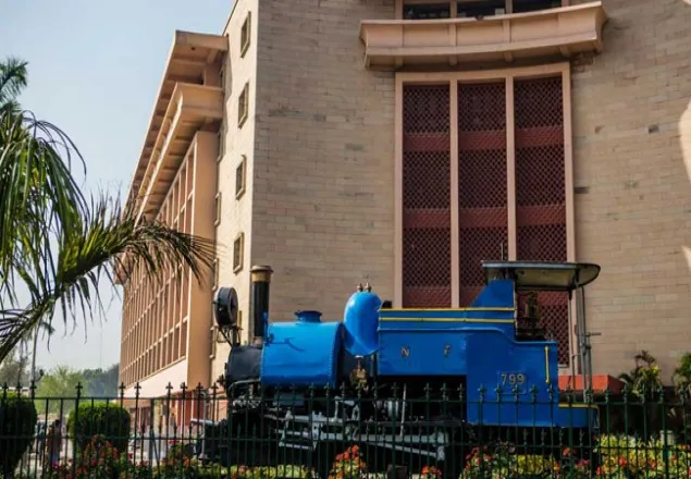 রেলে নিয়োগ পরীক্ষার প্রশ্নপত্র ফাঁস