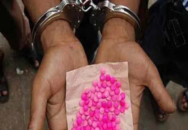 ডিমলায় চার মাদক ব্যবসায়ী আটক