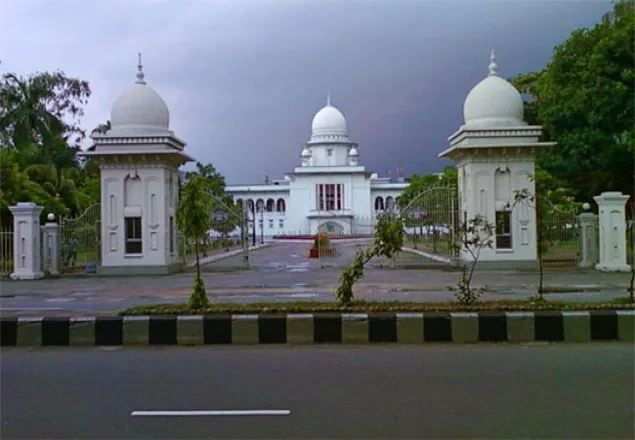 এসএসসি ও এইচএসসির খাতা অভিজ্ঞ শিক্ষক দিয়ে নিরীক্ষণ নয় কেন: হাইকোর্ট