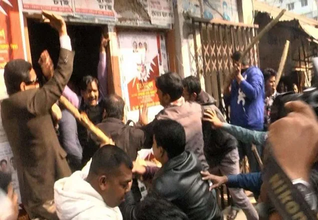 বরিশালে বিএনপির সমাবেশে ছাত্রলীগ-যুবলীগের হামলা, আহত ১০