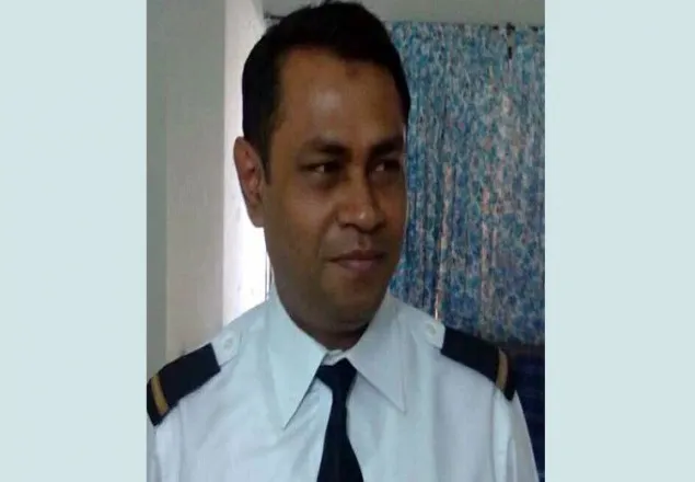 বাংলাদেশী কেবিন ক্রুর সততা