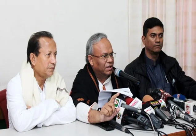 গণতন্ত্র আজ বিষাক্ত গ্যাস চেম্বারে: রিজভী