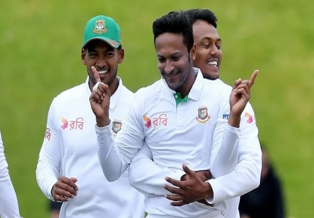 চতুর্থ দিন শেষে ১২২ রানে এগিয়ে টাইগাররা