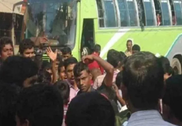 বাগেরহাটে বাসচাপায় নিহত ৪