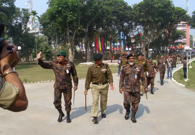 বাংলাদেশিদের গুলি করা হবে না: বিএসএফ