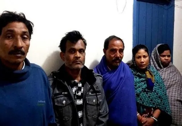 চাকরির প্রলোভনে দেহ ব্যবসায় বাধ্য, আটক ৫