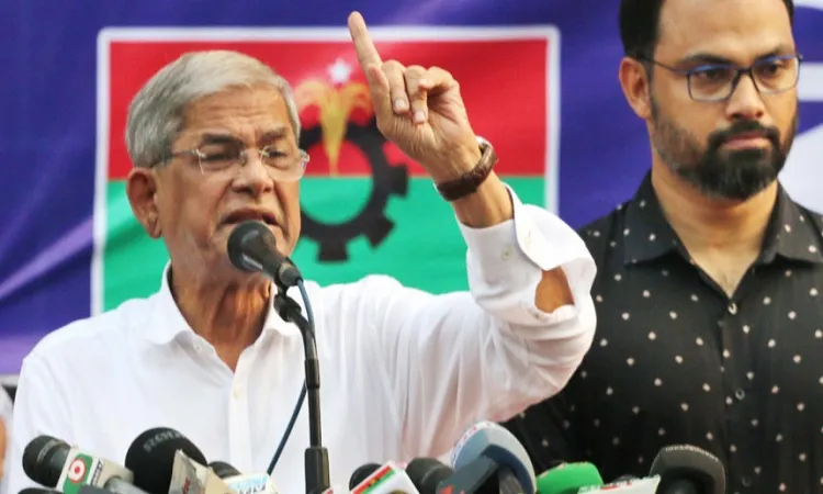 সরকারের কোমর সোজা নেই : মির্জা ফখরুল