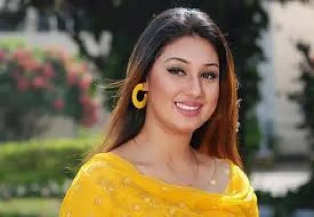 অবশেষে ফিরলেন অপু বিশ্বাস