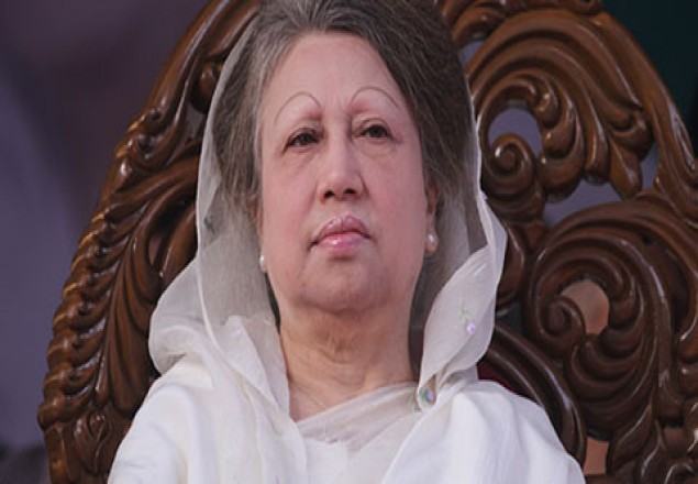 আত্মপক্ষ সমর্থনে সোমবার আদালতে যাবেন খালেদা
