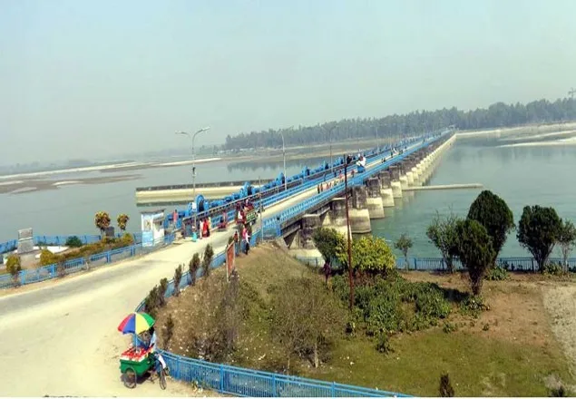 শুকিয়ে গেছে তিস্তা, পানি পাচ্ছে না রংপুর-দিনাজপুর