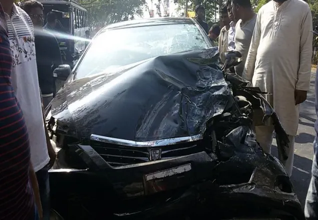 অল্পের জন্যে প্রাণে বেঁচে গেলেন ছাত্রলীগের সাবেক সভাপতি সোহাগ