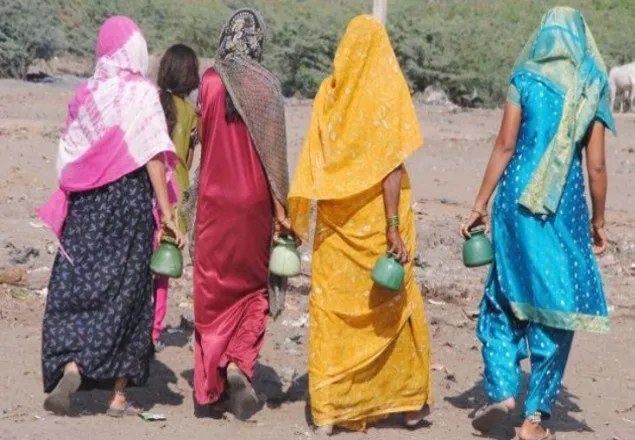 শৌচালয় ব্যবহারে মিলবে ২ হাজার ৫০০ রুপি