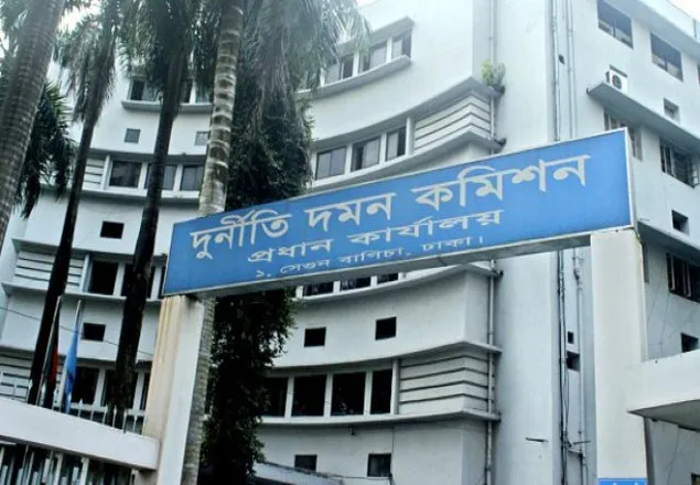 দুর্নীতির দায়ে রাজউকের সাবেক চেয়ারম্যান গ্রেপ্তার