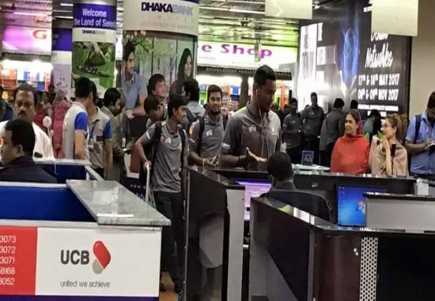ঢাকায় ফিরেছে বাংলাদেশ দল