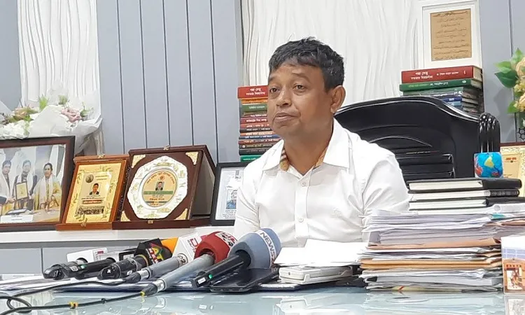 নির্বাচনের আগে বৈধ অস্ত্র জমা না দিলে গ্রেপ্তার: ডিবি প্রধান