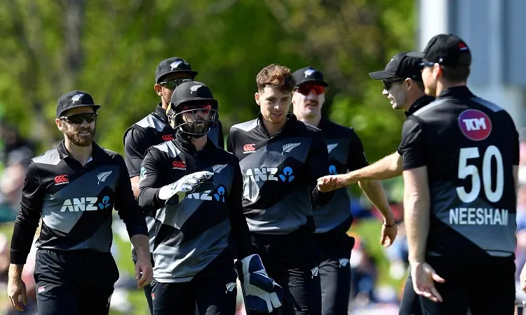 Allen powers NZ to T20 victory over Pakistan
