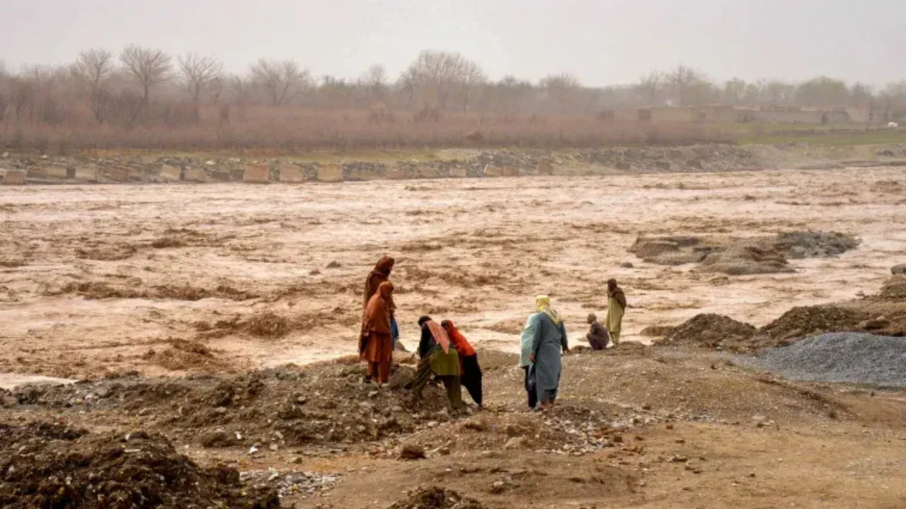 আফগানিস্তানে আকস্মিক বন্যায় নিহত ১৭