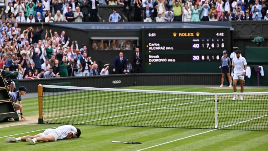 Alcaraz defeats Djokovic to win first Wimbledon title