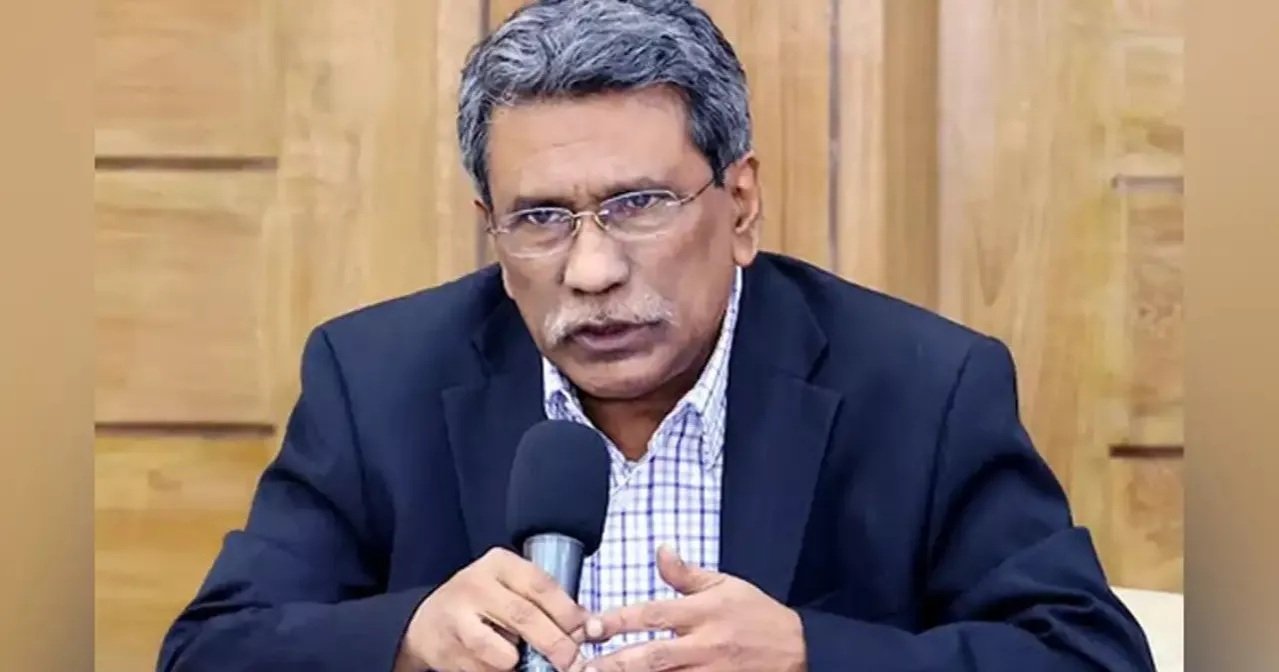 Ali Riaz