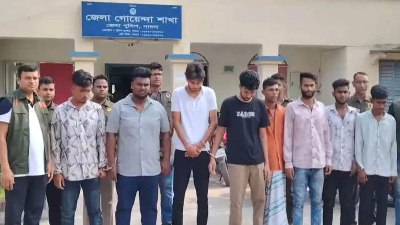ঈশ্বরদীতে দুই কলেজ শিক্ষার্থী অপহরণের পর উদ্ধার