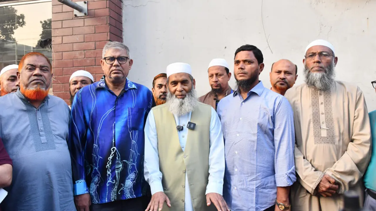 শিক্ষাখাতে শৃঙ্খলা ফেরাতে এখনই পদক্ষেপ নেওয়া দরকার : মুজিবুর রহমান