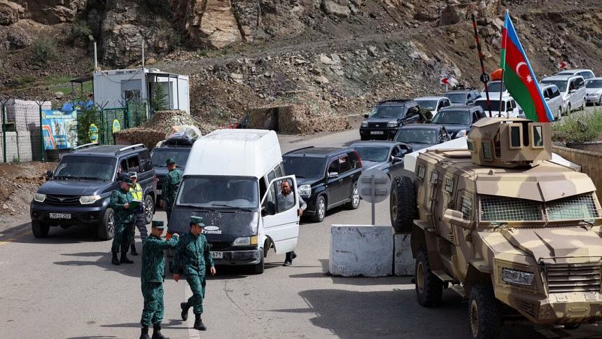 Armenia says 13,350 refugees arrived from Nagorno-Karabakh