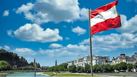 ইরান অভিযানে আকাশসীমা ব্যবহারের মার্কিন অনুরোধ প্রত্যাখ্যান অস্ট্রিয়ার