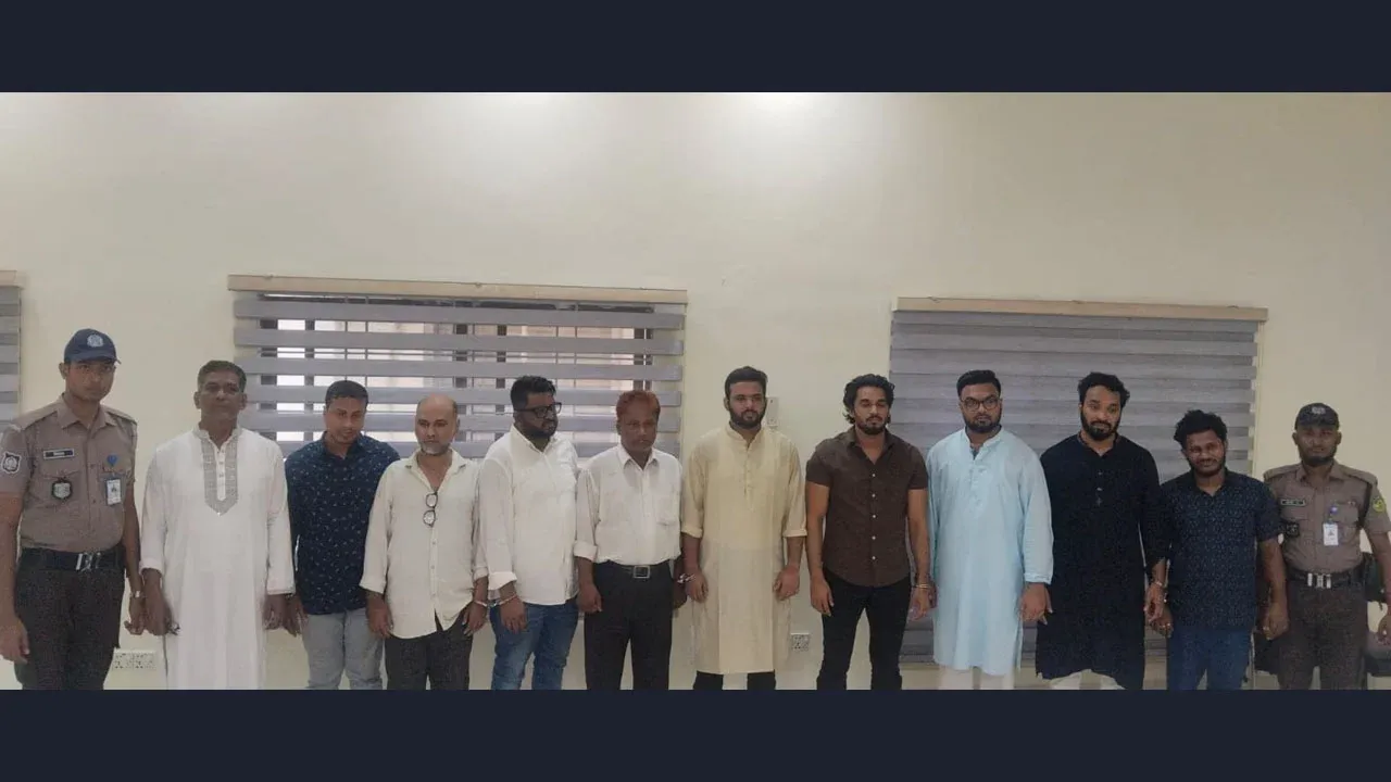 আওয়ামী লীগের সভা থেকে সাংবাদিকসহ ১৫ জন গ্রেপ্তার