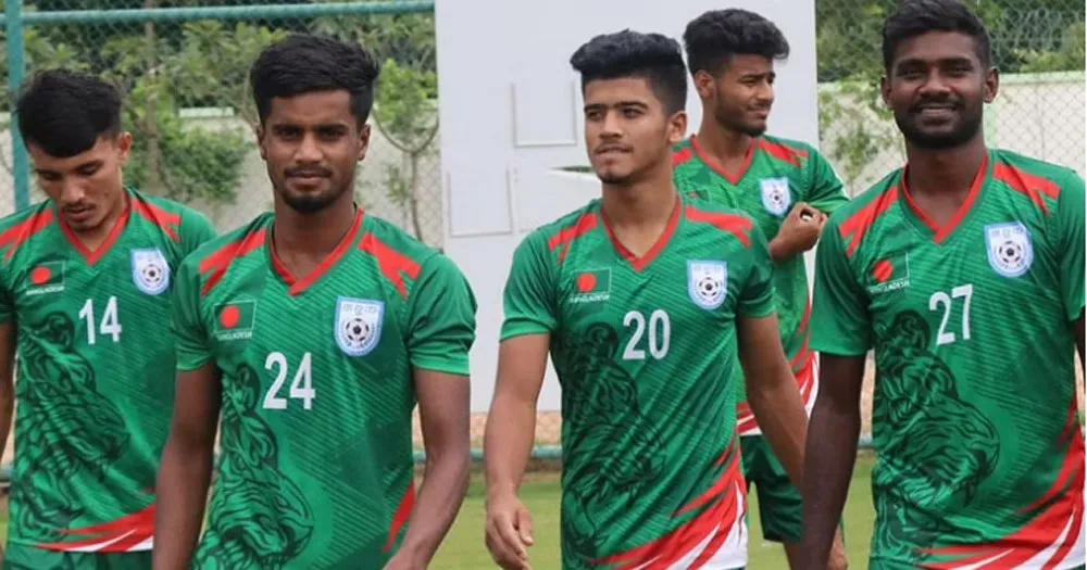 কাল ফাইনালে মুখোমুখি ভারত- বাংলাদেশ