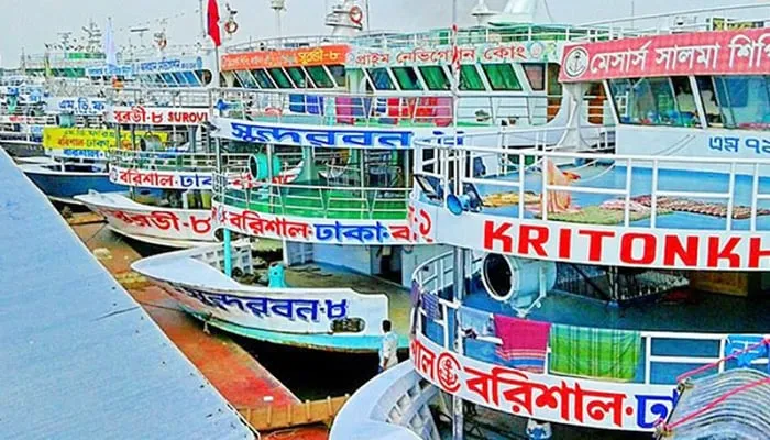 বরিশালের অভ্যন্তরীণ রুটে লঞ্চ চলাচল বন্ধ