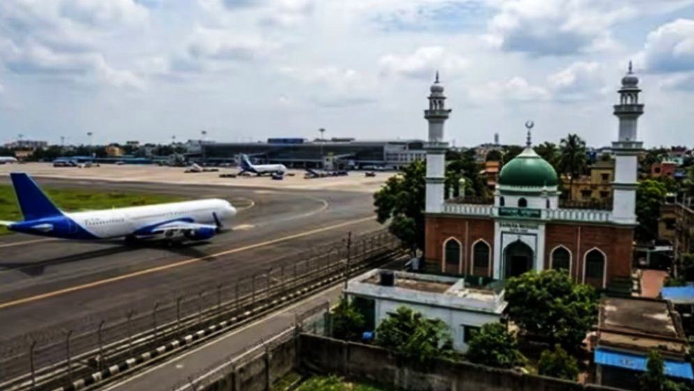Ban-on-prayers-at-Kolkata-airport-mosque,-Section-163-imposed-6a59f4b3e9ecf