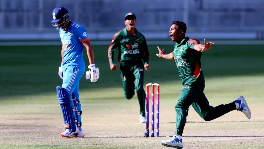 Spirited Bangladesh down India to retain title
