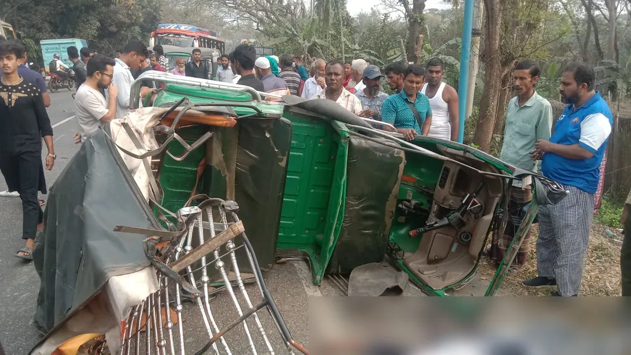 ঢাকা–বরিশাল মহাসড়কে সড়ক দুর্ঘটনায় নিহত ২