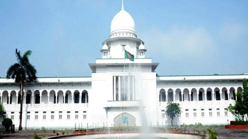 আওয়ামীপন্থি ৬১ আইনজীবীর জামিন স্থগিত থাকছে