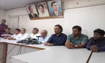 সরকারের জন্য ১০ নম্বর মহাবিপদ সংকেত চলছে: রিজভী