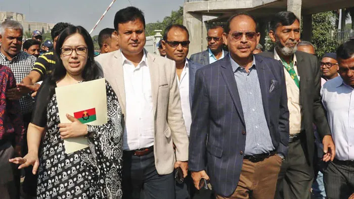 বিএনপির এমপিরা কী কী সুবিধা নিয়েছেন তার তথ্য চেয়ে লিগ্যাল নোটিশ