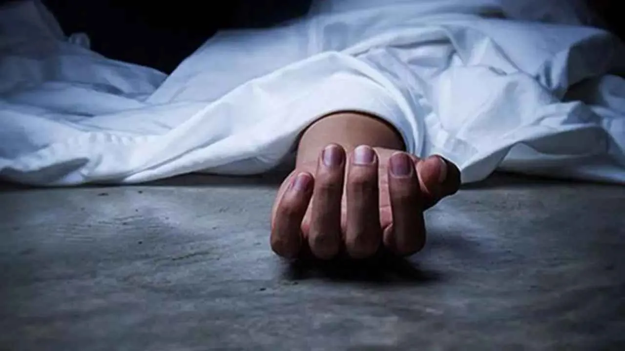 কামরাঙ্গীরচরে পৃথক বাসা থেকে দুই গৃহবধূর মরদেহ উদ্ধার