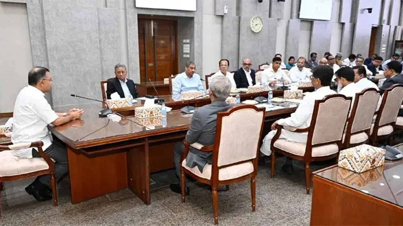 Cabinetmeeting-2cb85e