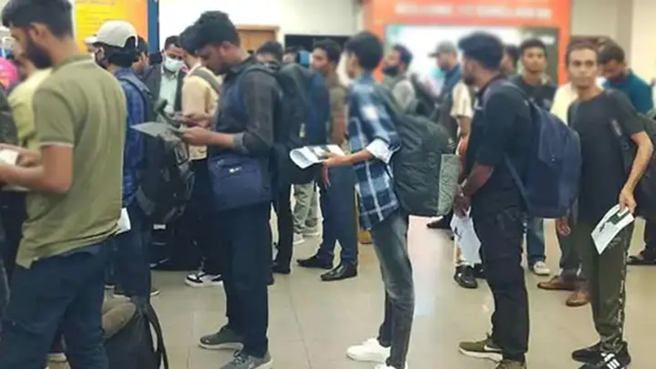 কম্বোডিয়ায় আটক ৩০ বাংলাদেশির মুক্তি, দেশে ফিরছেন মঙ্গলবার