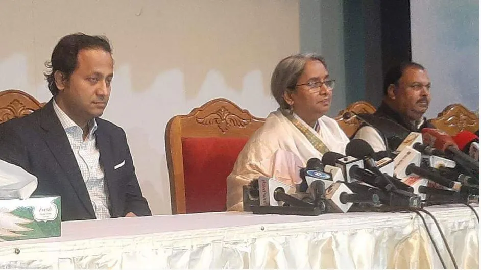 নতুন পাঠ্যবইয়ে মন্ত্রণালয়ের সিদ্ধান্ত উপেক্ষা করা হয়েছে: ডা. দীপু মনি
