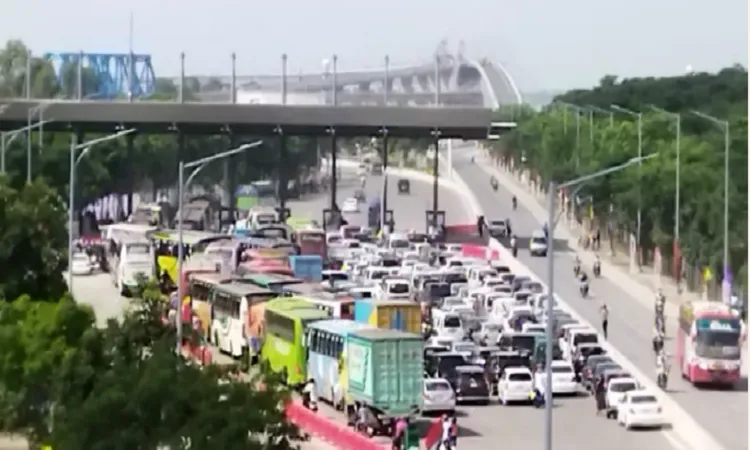 Padma Bridge: Heavy traffic sees on 1st day