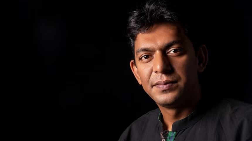 Chanchal Chowdhury dons the role of a driver in ‘Parallel’