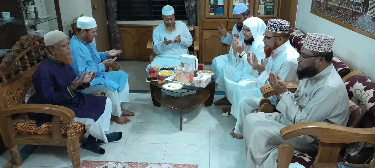 চরমোনাই পীরের মেজ ভাইকে দেখতে গেলেন জামায়াত