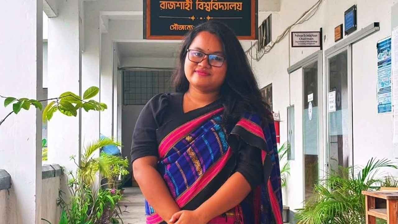 ট্রাকের ধাক্কায় আহত রাবি শিক্ষার্থী